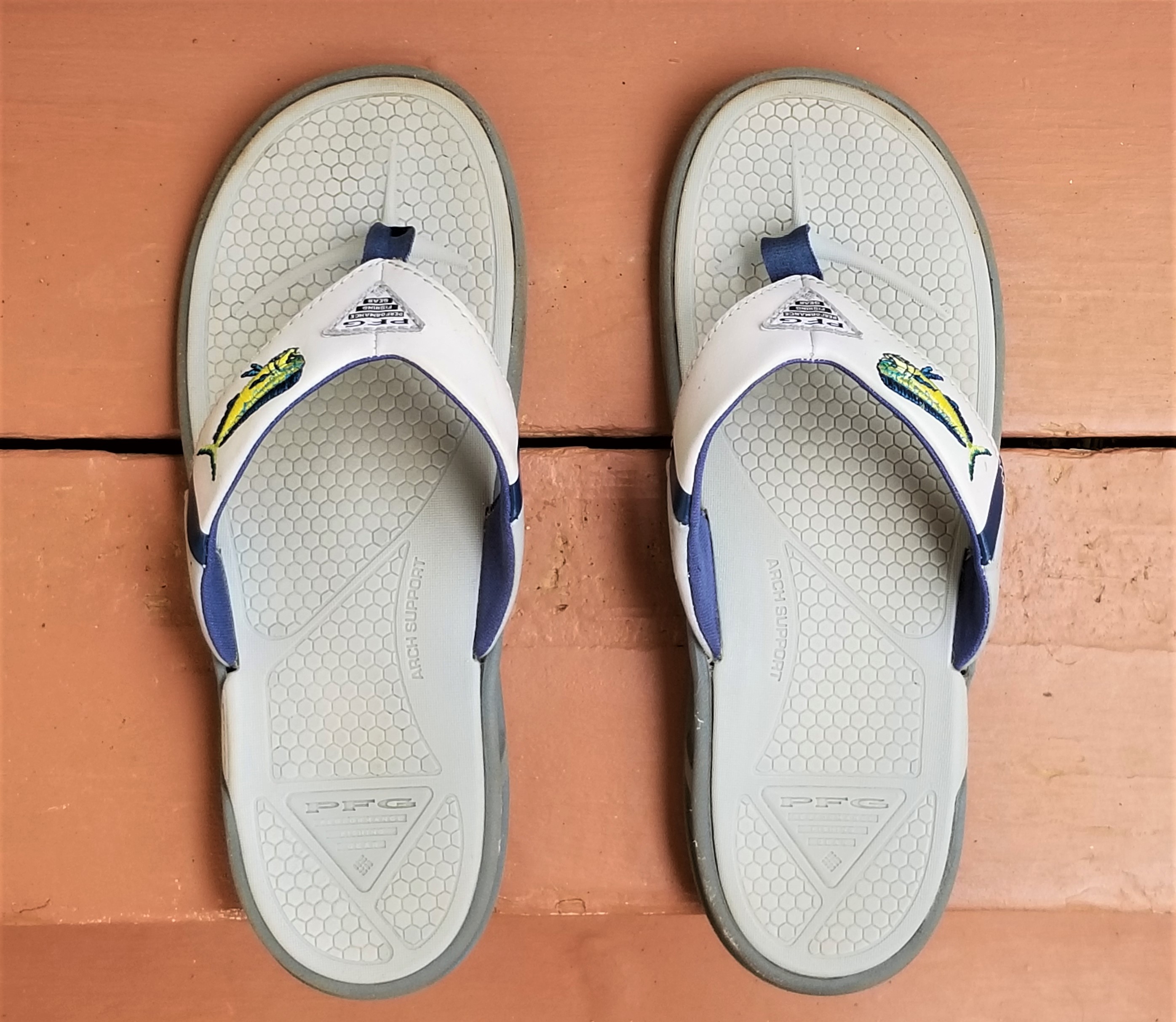 columbia fish flip flops